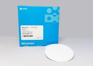 Picture of Grade 2 Qualitative Filter Paper Standard Grade, sheet, 460 × 570 mm 1002-917