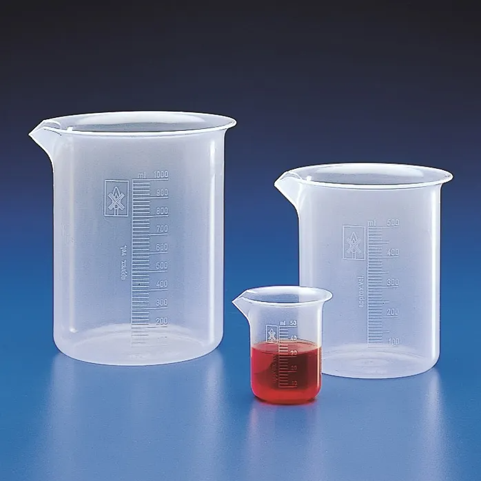 GRADUATED BEAKERS PP 3 lt KAR811