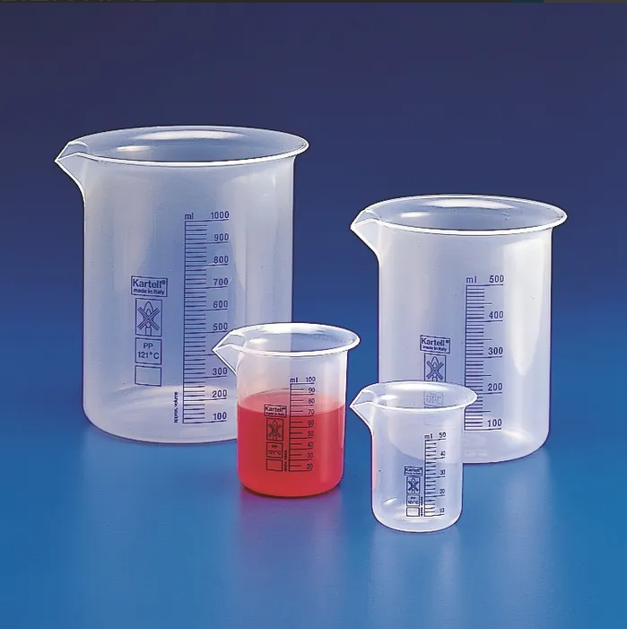 GRADUATED BEAKERS PP 3 lt KAR818