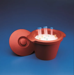 Picture of ICE BUCKET Red Exp.Polyurethane 270 x 200 mm KAR1000